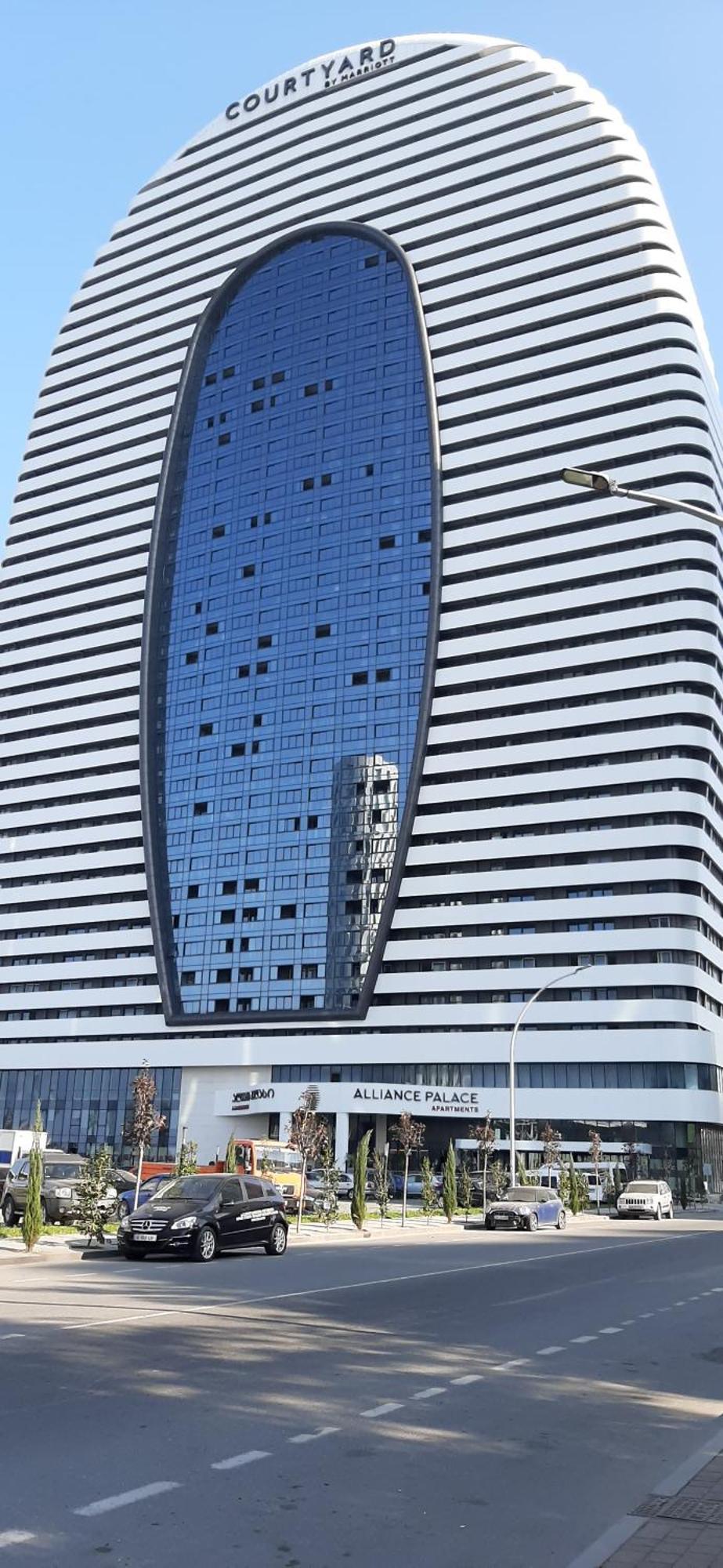 شقة Sea Breeze In باتومي الغرفة الصورة