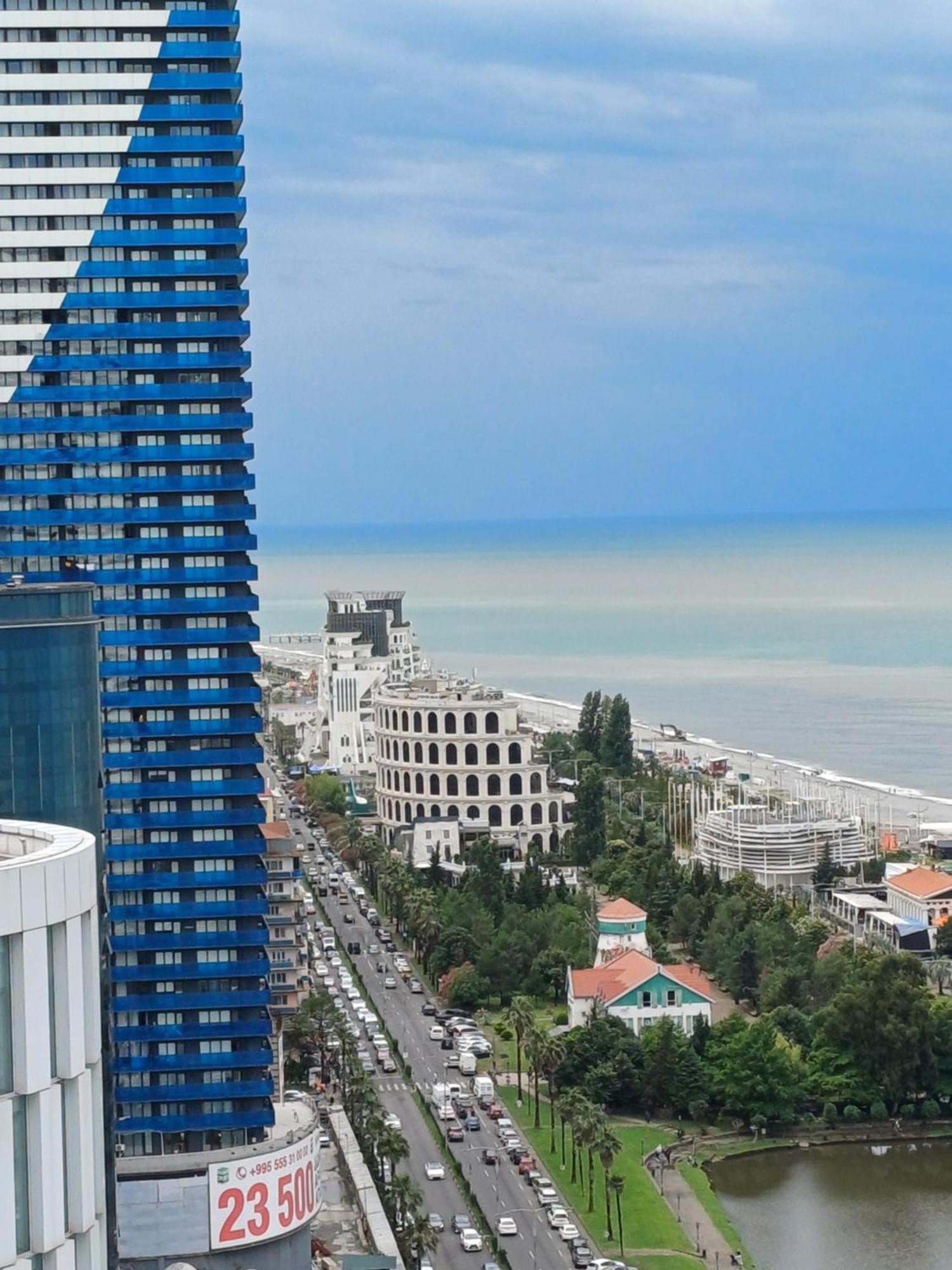 شقة Sea Breeze In باتومي المظهر الخارجي الصورة